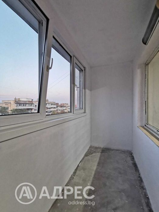 Продава се Тристаен апартамент в Русе, Дружба 3 - 81 кв.м за 1147 €/кв.м - Снимка #14