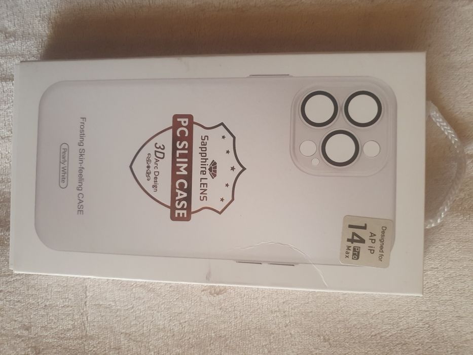 Чехлы на айфон 14 промах