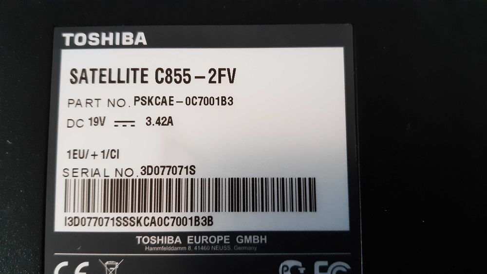 Лаптоп Toshiba Satellite C855-2FV