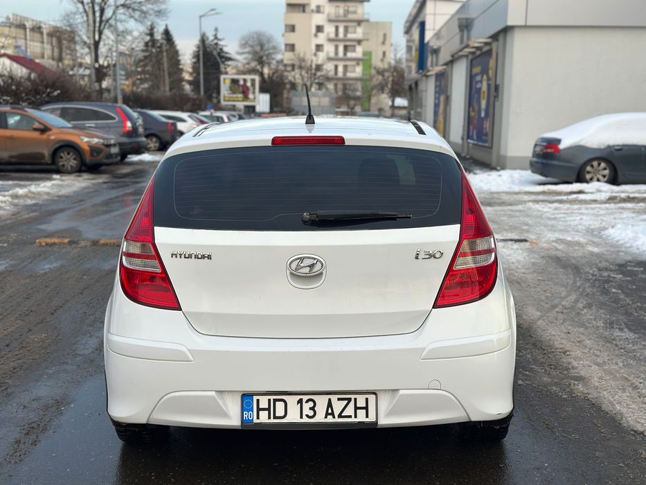 Hyunai I30 an fabricatie 2011