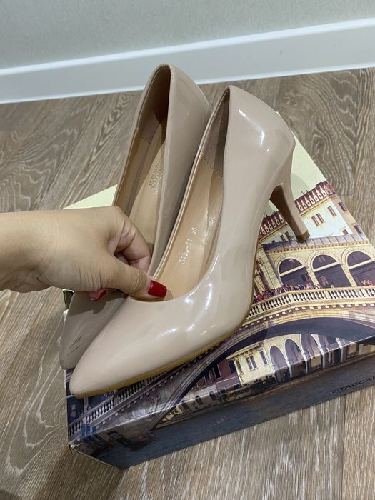 Продам обувь