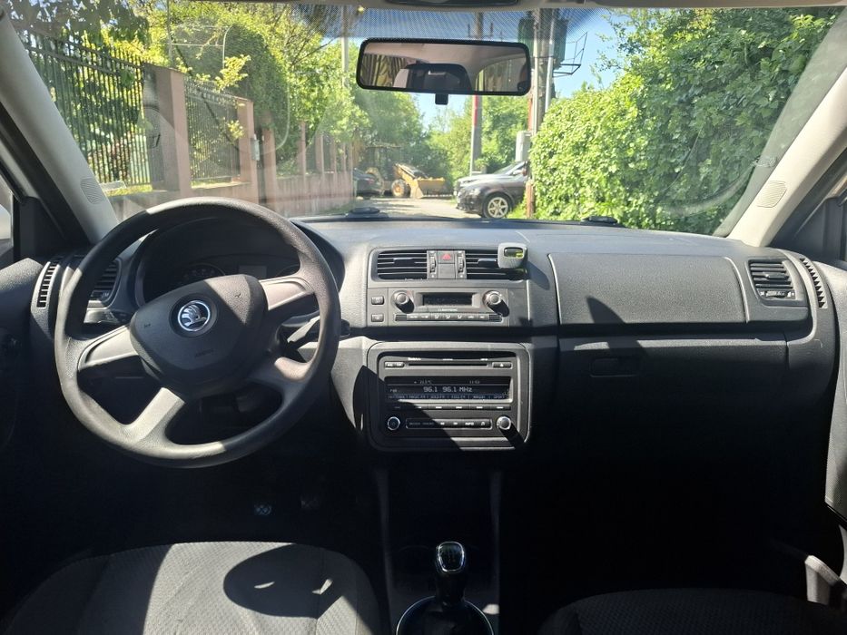 SKODA Fabia 2013 — imagine 2