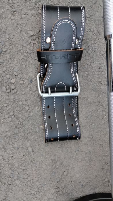 Продам  , штангу  и пояс тяжелоатлета.