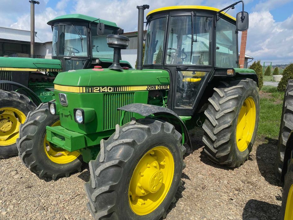 Tractor John Deere 2140