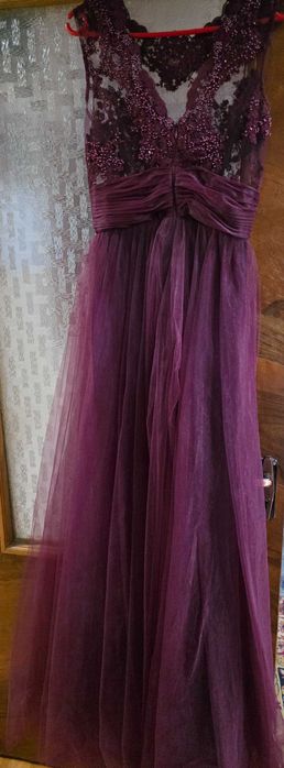 Rochie de seara grena