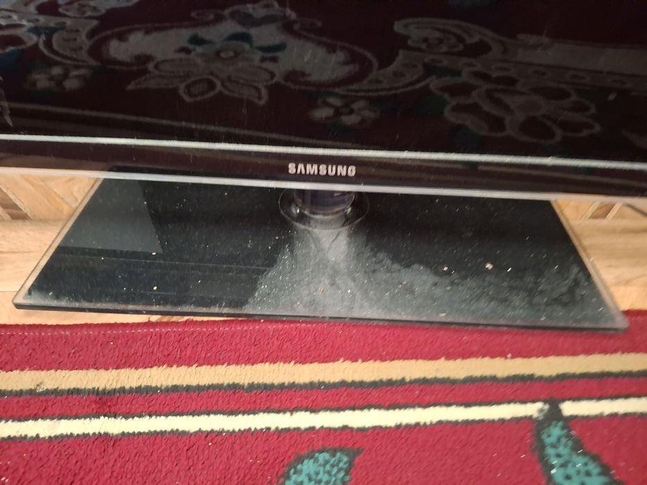 Продается телевизор Самсунг