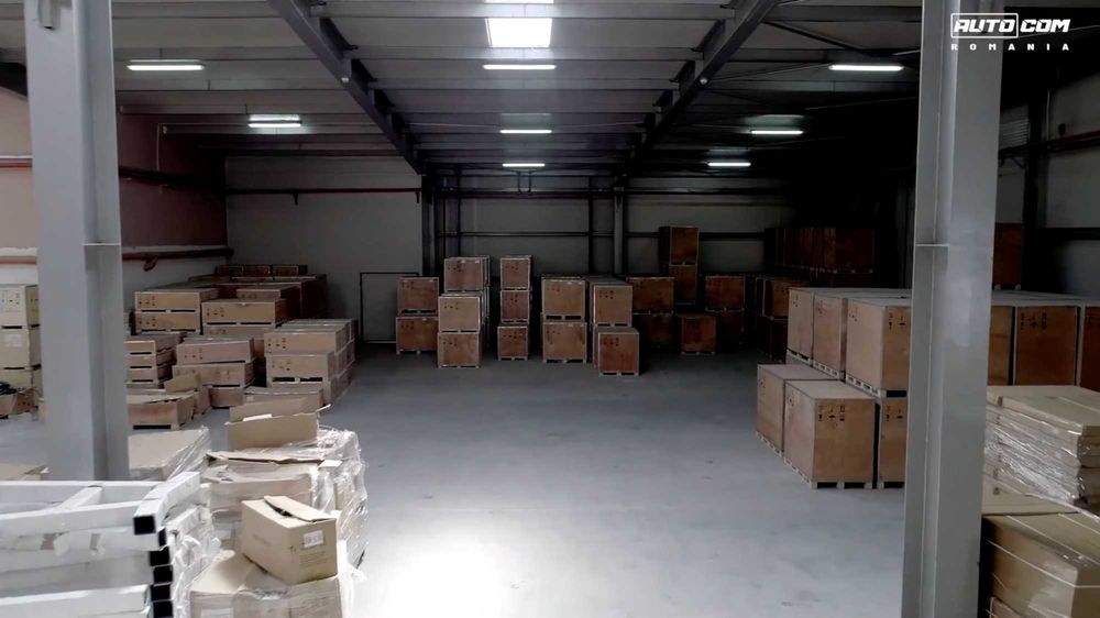 Hală 2.850 mp Otopeni | Acces TIR | 380V | Birouri 450 mp | Lângă Automobile Bavaria - posibilitate inchiriere partiala min 850 mp