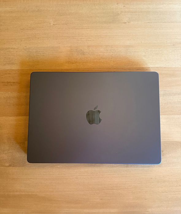 MacBook Pro 14” (M3, 18GB RAM, 500 GB SSD)