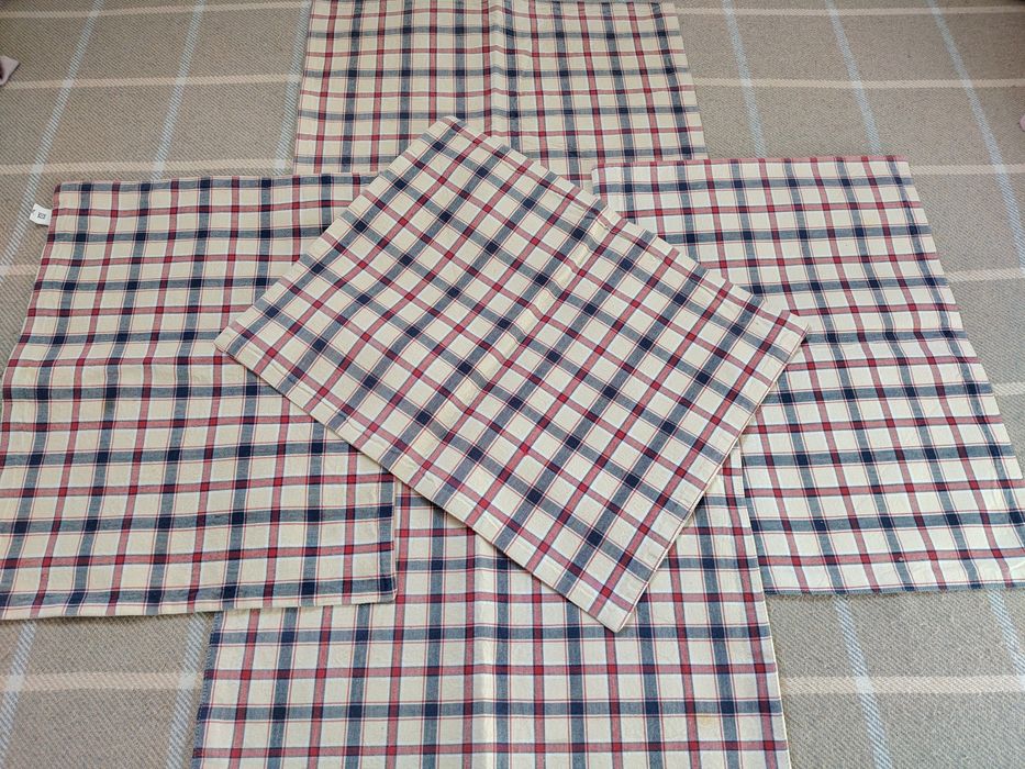 Подложки за хранене