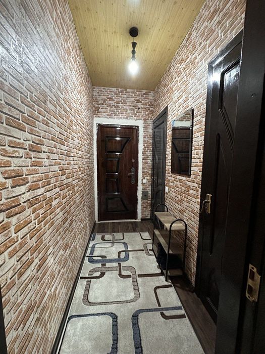 Namangan 4mikra rayonda kunli kvartira bor bezzaks beramiz pokiza joy