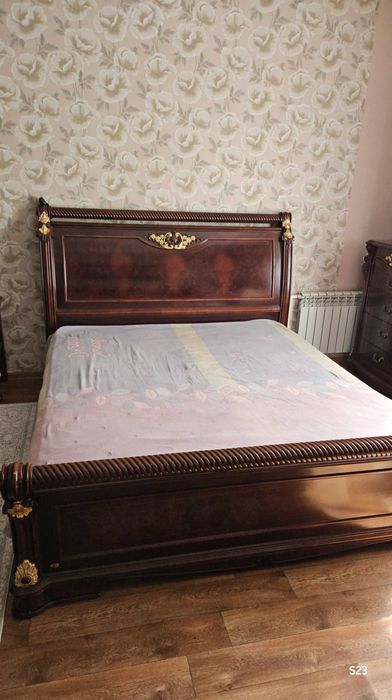 Спальный гарнитур премиум класса