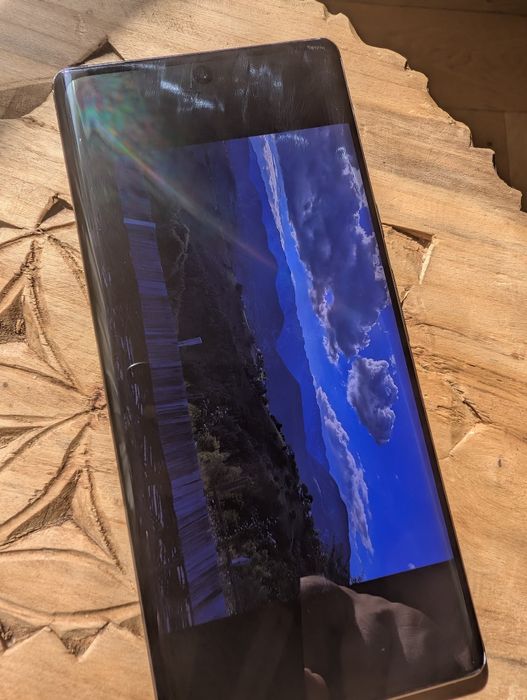 Google Pixel 6 Pro 256 GB + 2 ecrane de schimb + 3 huse + 3 folii privacy