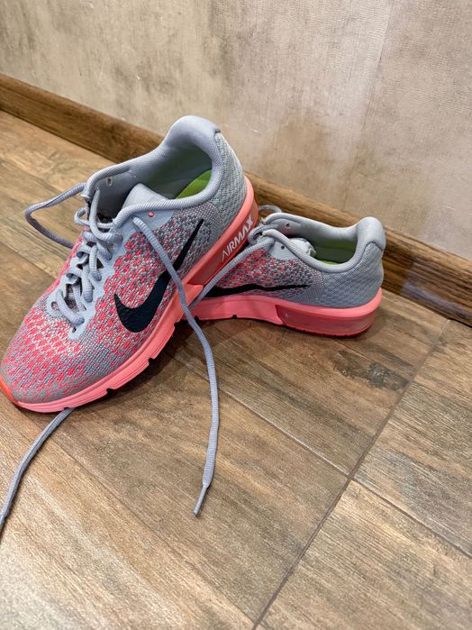 Маратонки Nike Airmax 38 номер