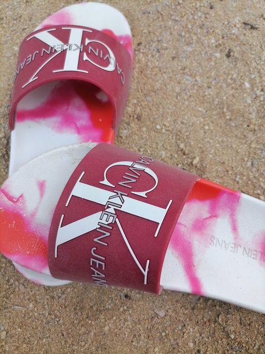 Calvin Klein чехли 38 номер