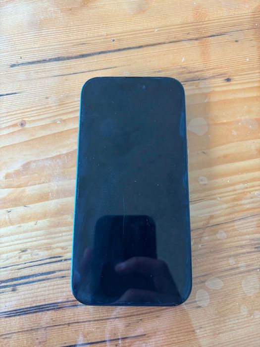 iPhone 15 128gb