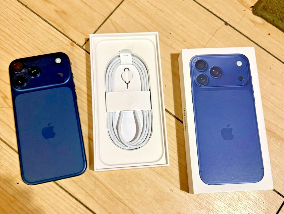 iPhone 17 pro Max, 512GB, deep blue