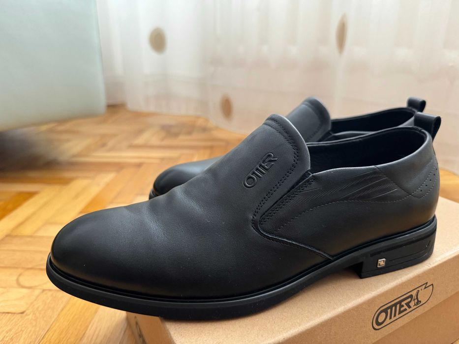 Pantofi Otter pentru barbati, piele naturala, marime 42, NOI