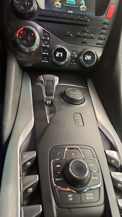 Autoturism Citroen DS5