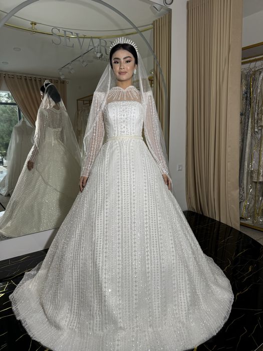 Kelin ko’ylaklar sotiladi