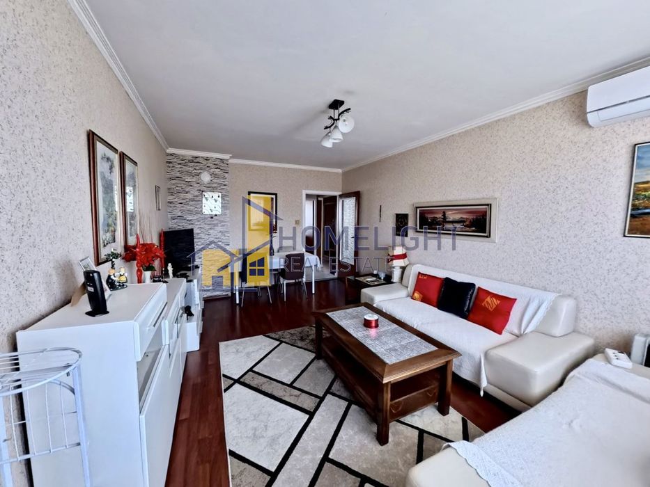 Двустаен апартамент в кв. Люлин 1