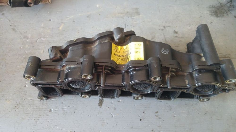 galerie admisie cu clapete stanga 2.7 tdi can euro 5 audi a6 4f c6 2900311189 059129711br