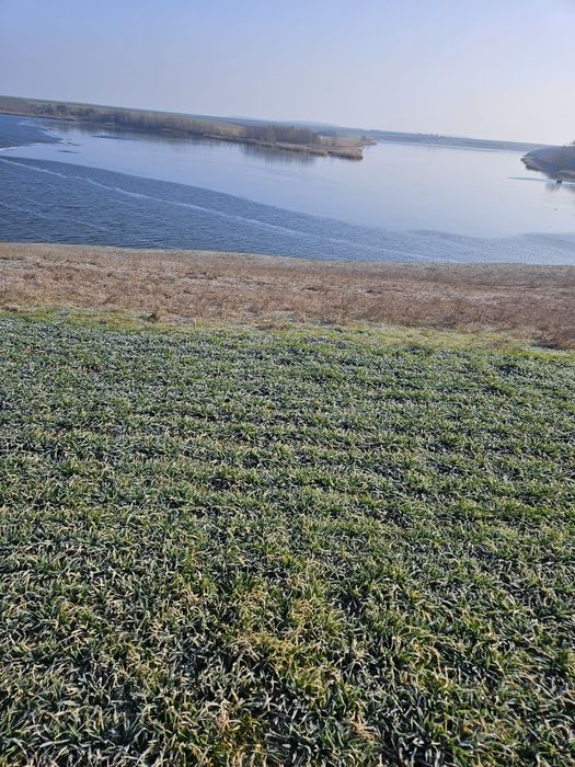 Vand teren  Fundulea  lac Gostile 28 km București