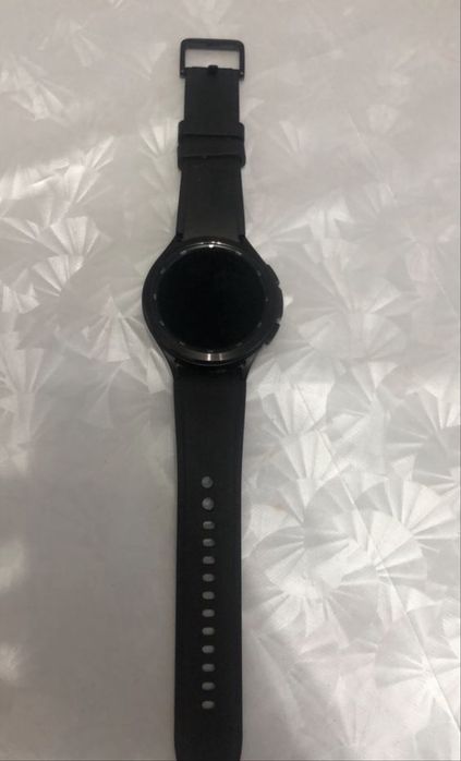 обменяю или продам samsung watch 4