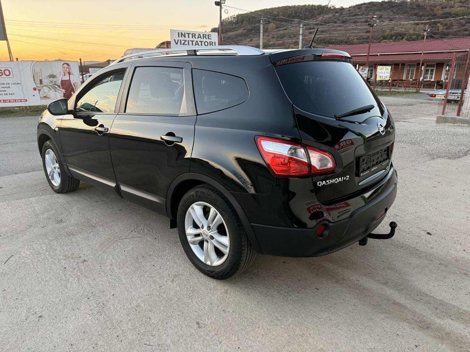 Nissan Qasqai +2 Tekna 7 locuri 1.6 benzina provinienta Germania