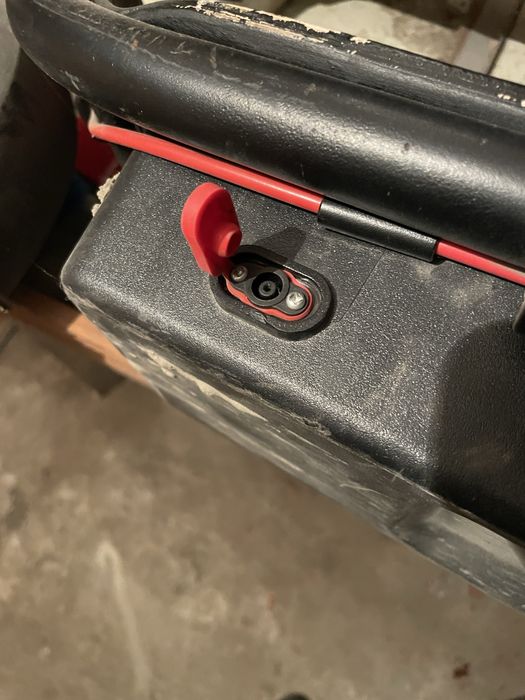 Продам электросамокат