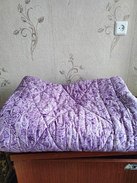 Одеяло зимнее тёплое.