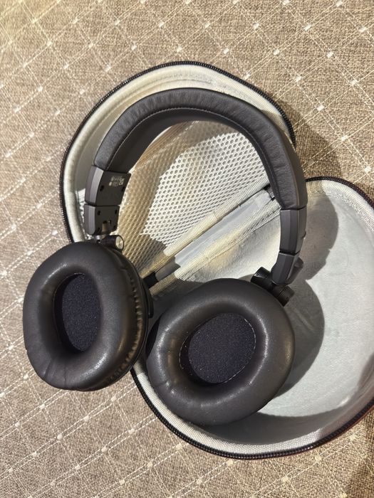 Audio-Technica ATH-M50xBT2