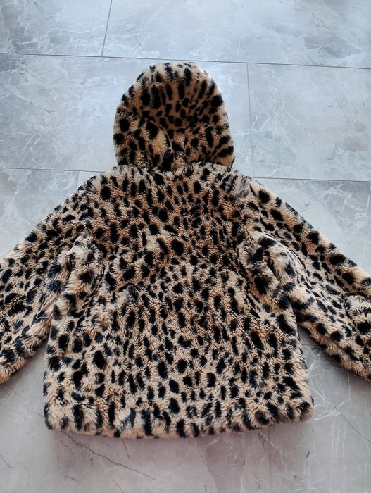 Детско леопардово плюшено яке с махаща се качулка  110-116 H&M