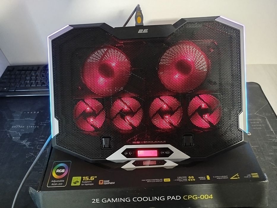 Охлажитель для ноутбука кулер   RGB подсветка лик