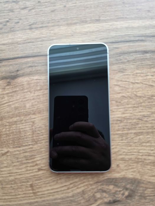 Продам Samsung s24