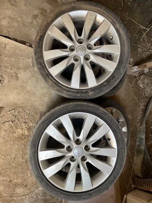 Продам оригинальные диски от киа серато