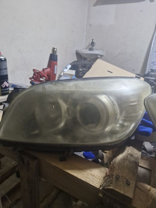 Полиране на фарове