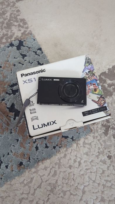 Panasonic Lumix DMC-XS1