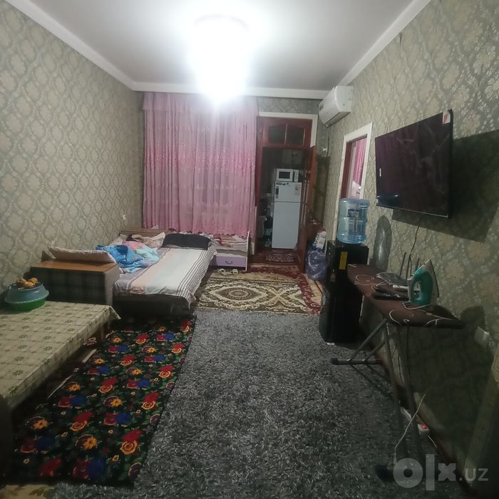 Ишлайдигон укийдигон кизларни квартирага оламан Феруза массиф 2 да