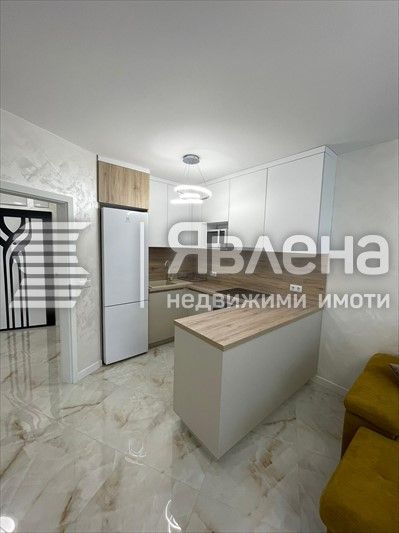 Продава се Двустаен апартамент в Варна, Чайка - 73 кв.м за 3137 €/кв.м - Снимка #3