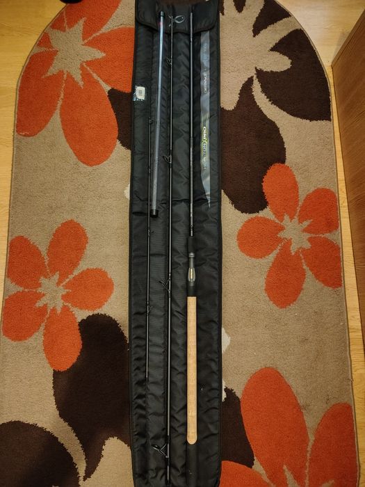 Vând lanseta Matrix Horizon Pro Distance 4m