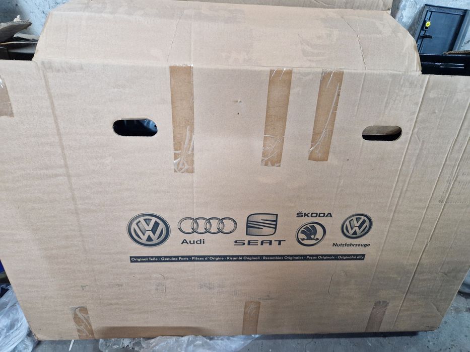 Задна дясна врата AUDI Q8  4M8