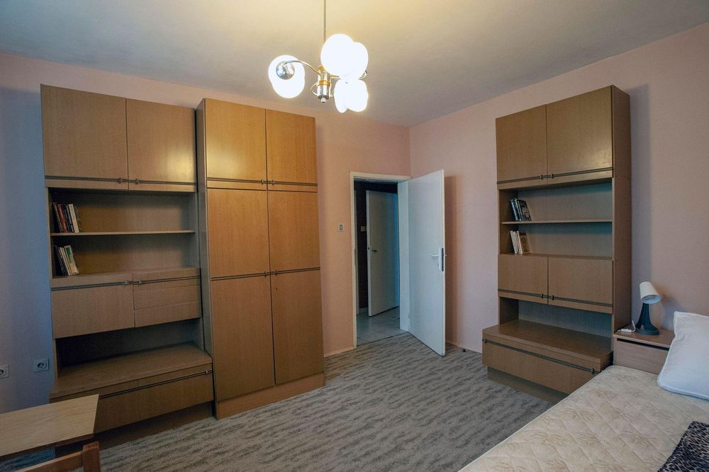 Тристаен апартамент под наем в ж.к. Лагера, 2224585 - снимка 13