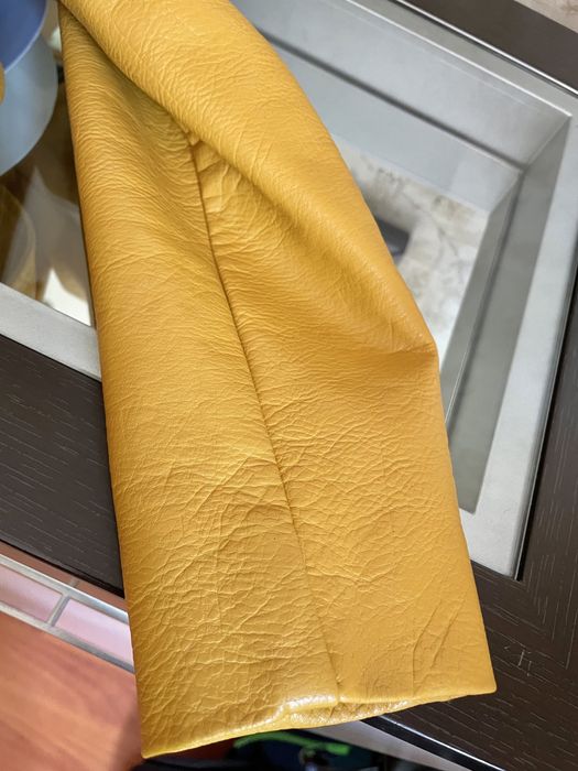 Куртка zara желтая