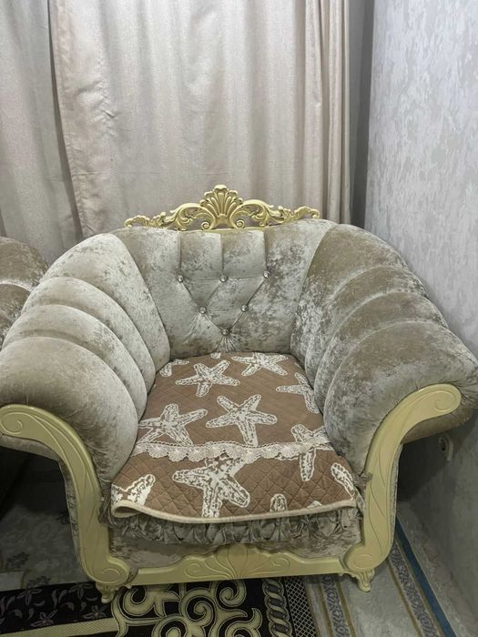 Продам диван б/у