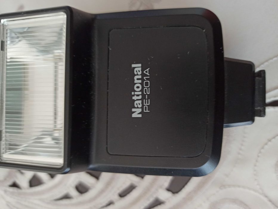 Светкавица за фотоапарат Практика