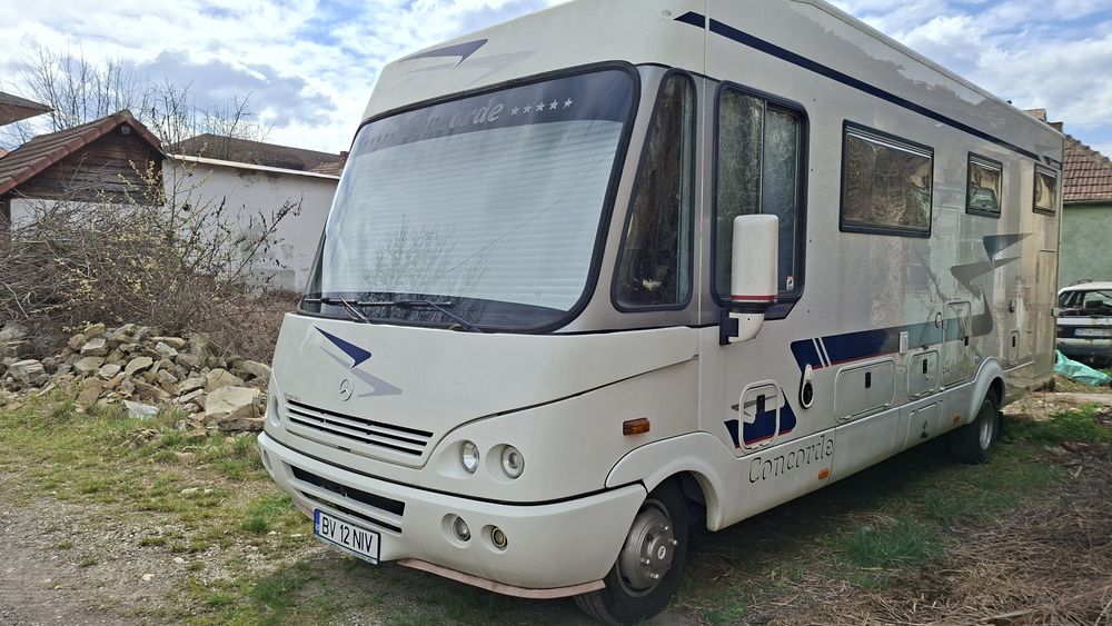 2002 Autorulota Concord Charisma