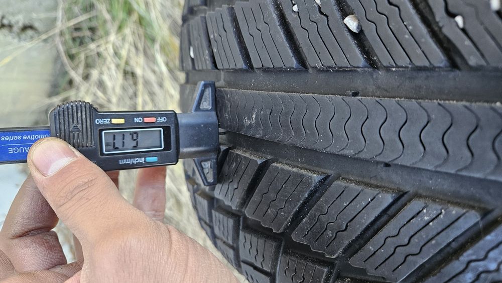 Гуми 235 50 18 сайрън