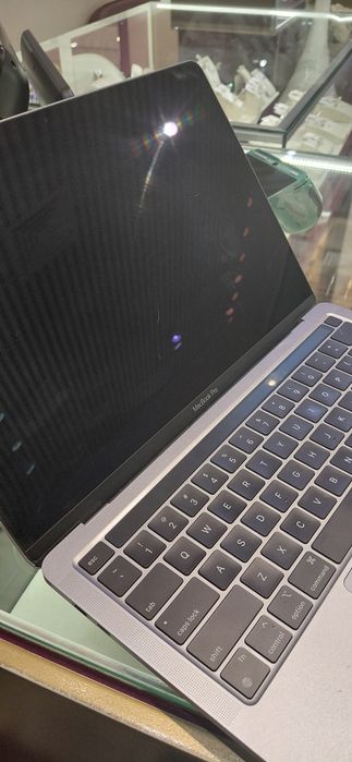 Macbook Pro M2 8/256GB touchBar