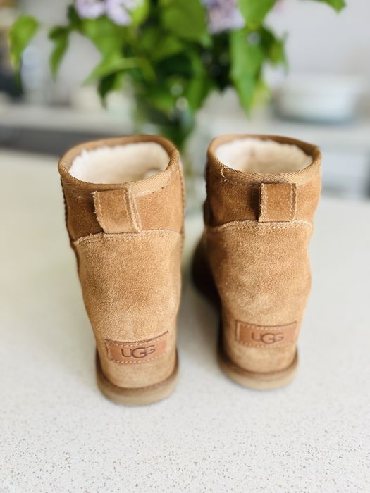 Cizme UGG originale, masura 38