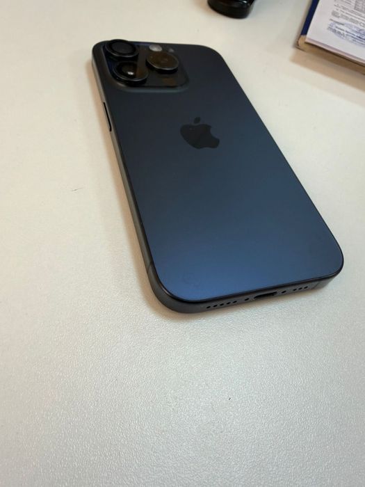 iPhone 15 PRO 256